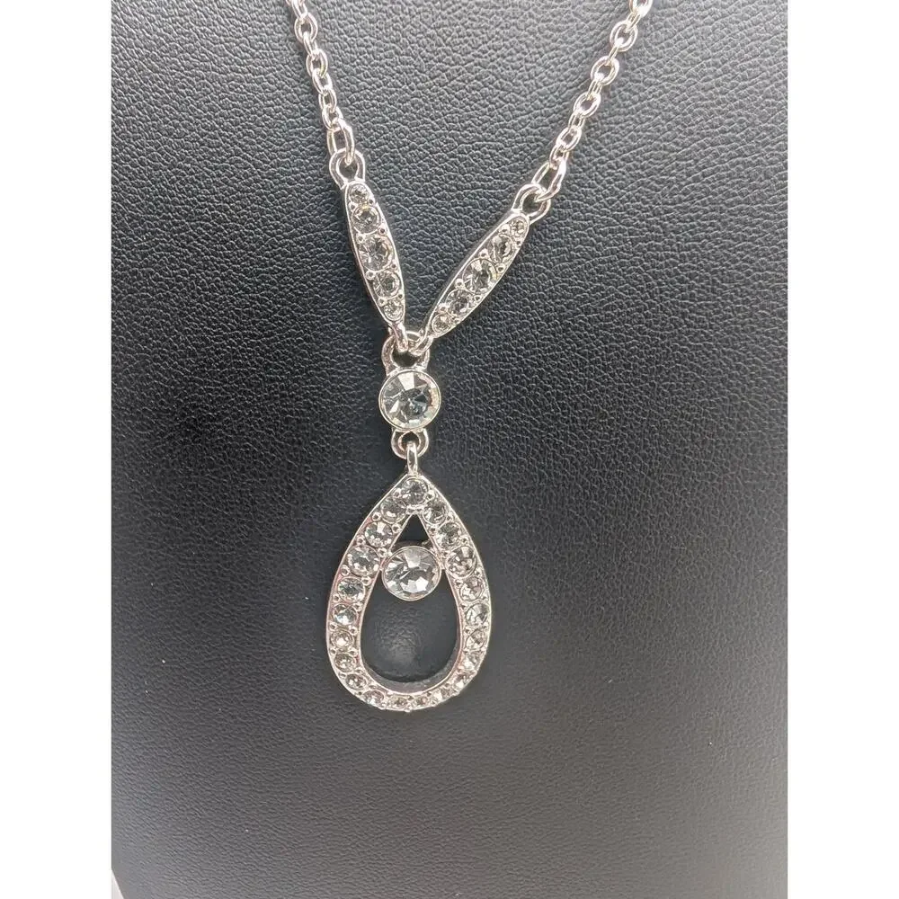 Elegant Silver Tone Teardrop Clear CZ Dangle Necklace & Earring Set Bridal Prom